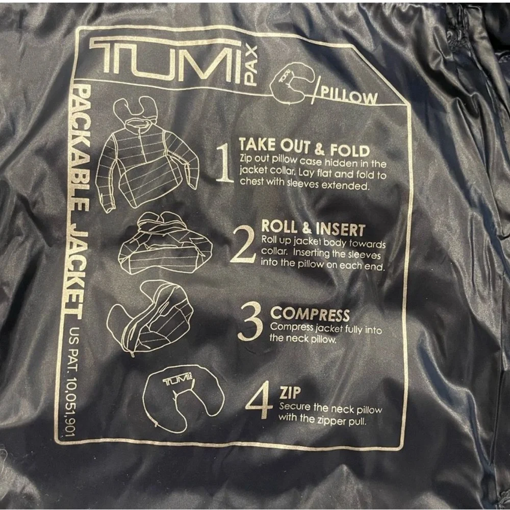 Tumi PAX belted navy blue down filled winter coat jacket Sz. Medium - Picture 5 of 16